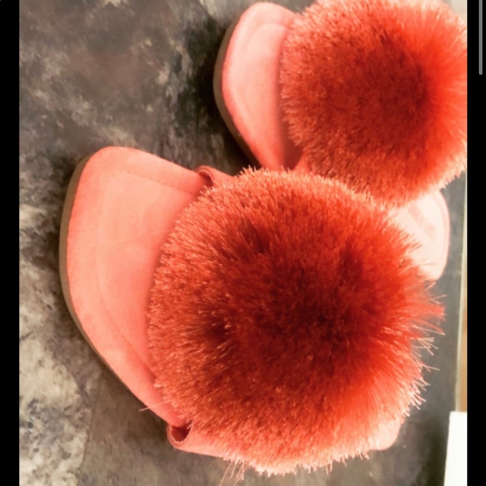Color is Coral!! The cutest summer slide ever!!
